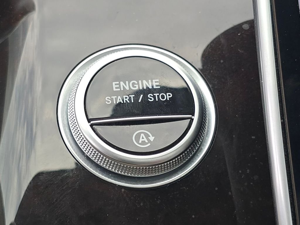 Certified Used 2022 Selenite Gray Metallic Mercedes-Benz S 580 image 38