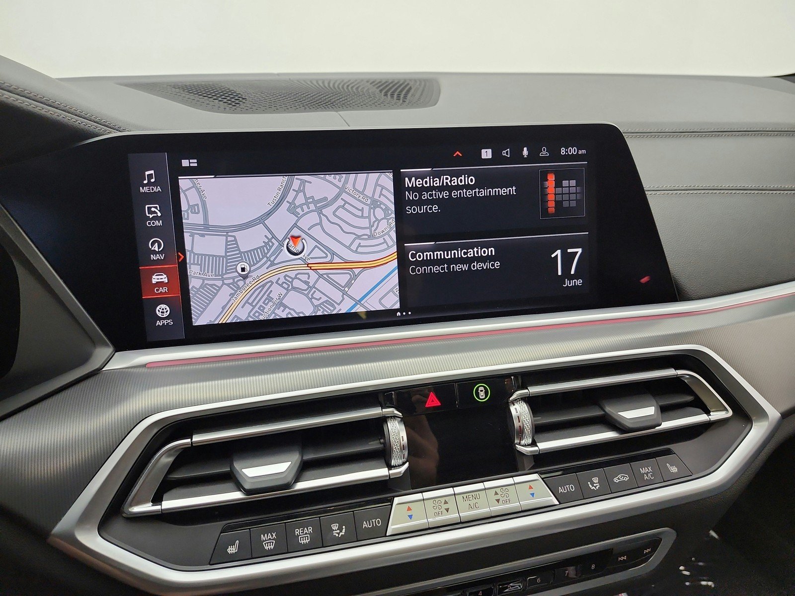 Used 2023 Carbon Black Metallic BMW sDrive40i Sports Activity Vehicle image 10
