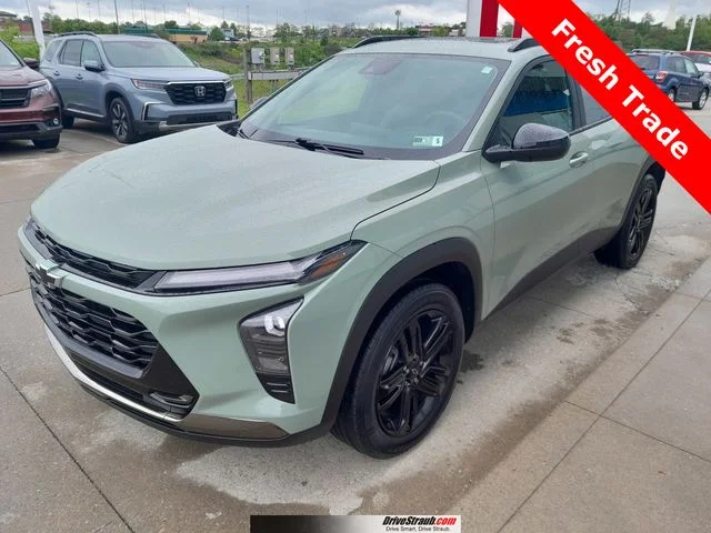 Used 2025 Green Chevrolet ACTIV image 5