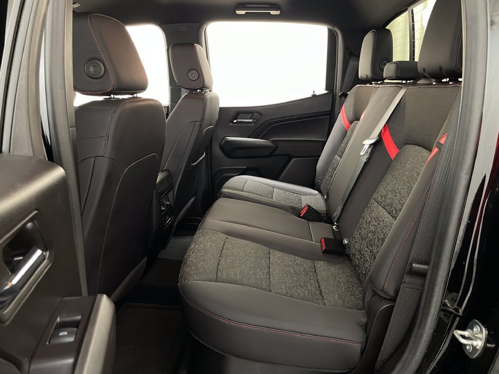 2024 Chevrolet Colorado Z71 - Photo 10
