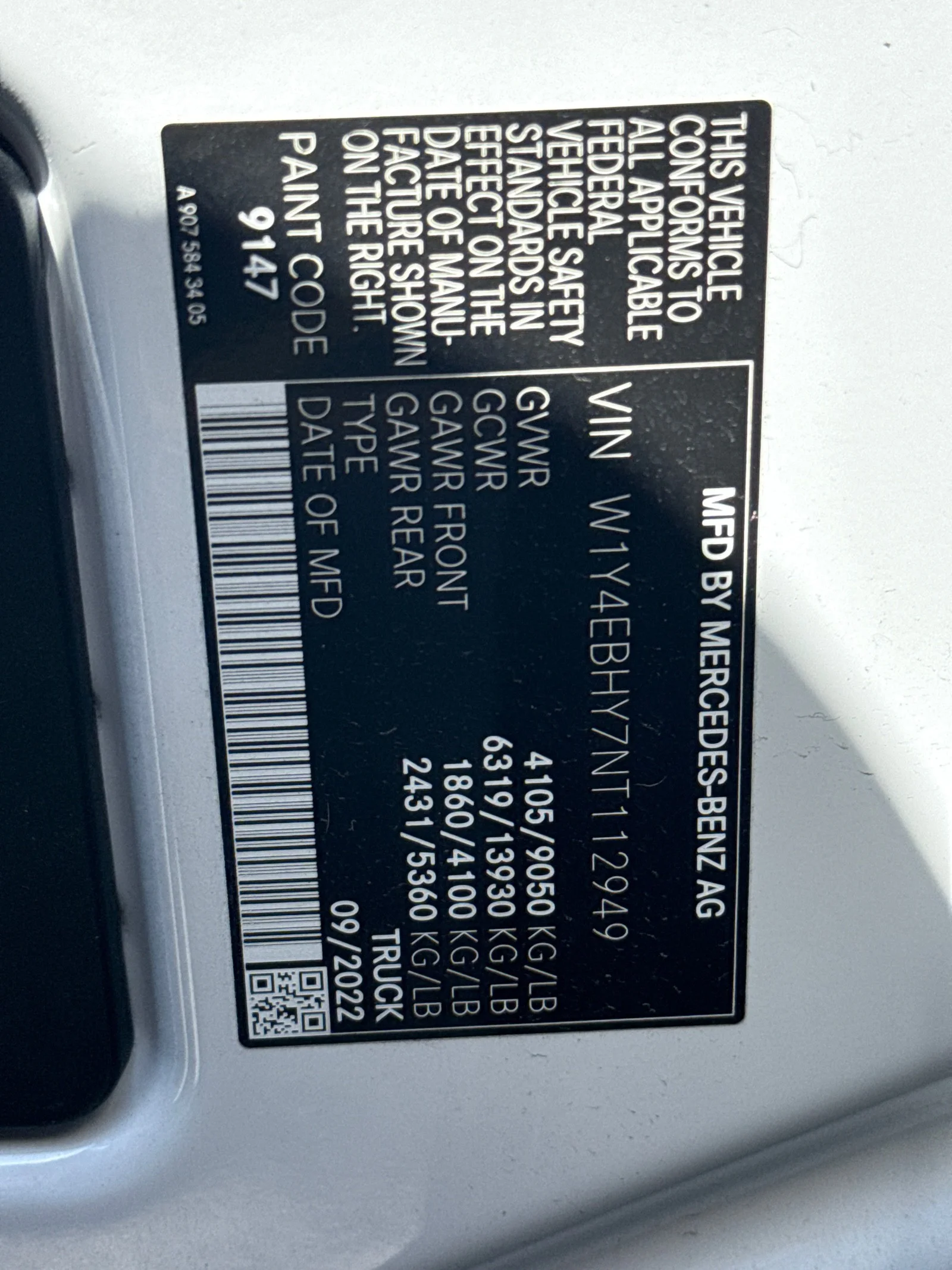 Used 2022 Arctic White Mercedes-Benz Standard Roof V6 DIESEL image 10