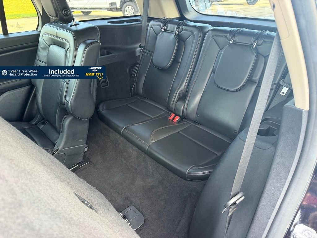 Used 2020 Black Metallic Lincoln Reserve image 13