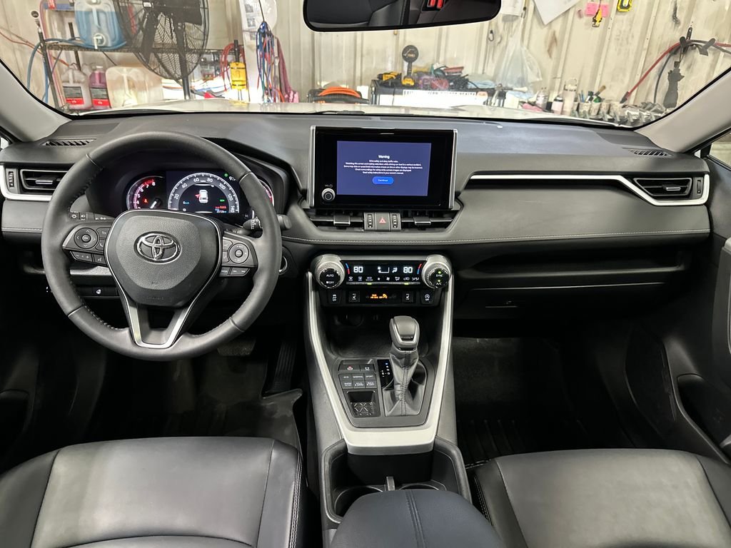 Used 2024 Beige Toyota XLE Premium image 17
