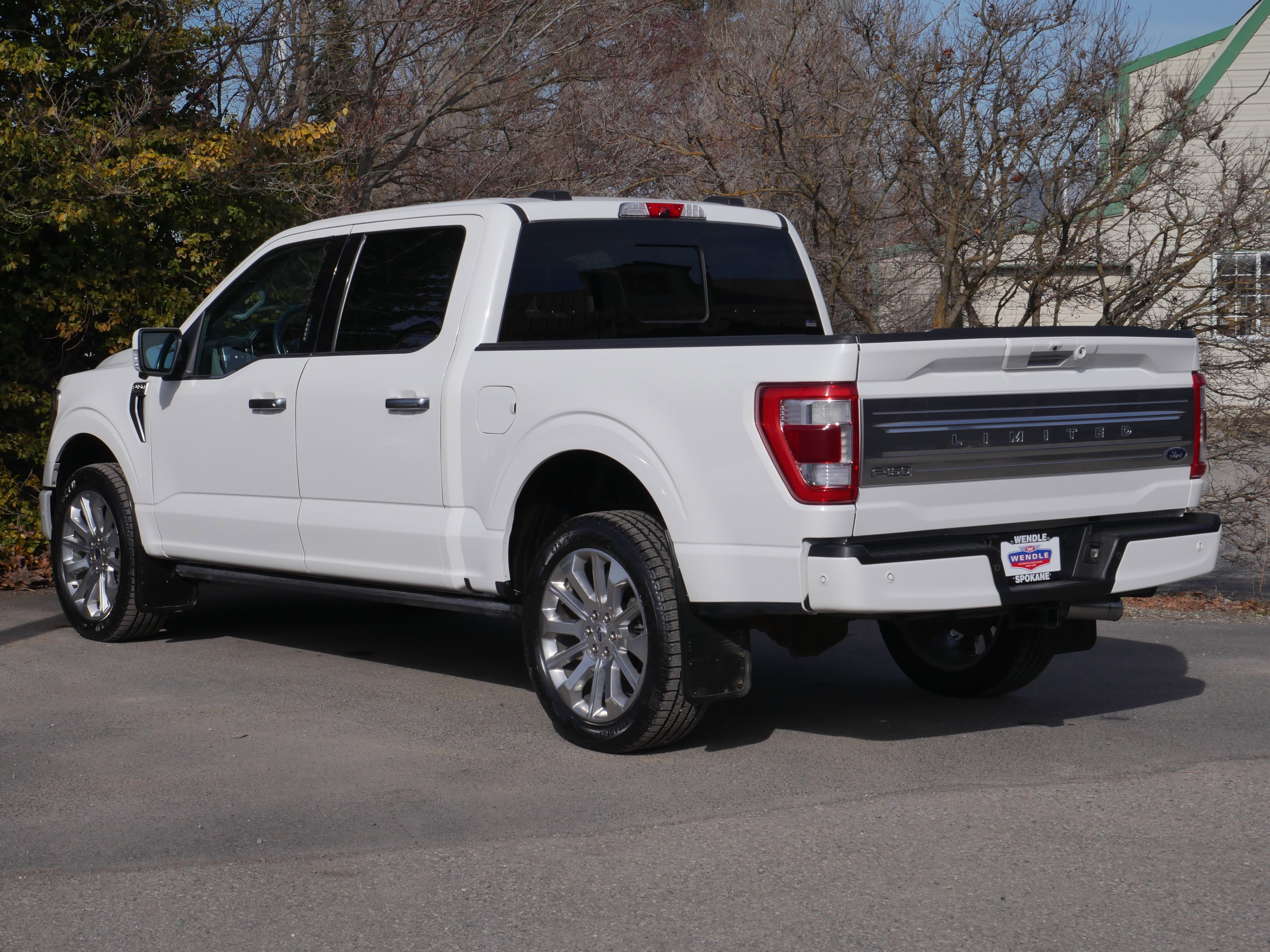 Certified Used 2021 Star White Metallic Tri-Coat Ford Limited image 22