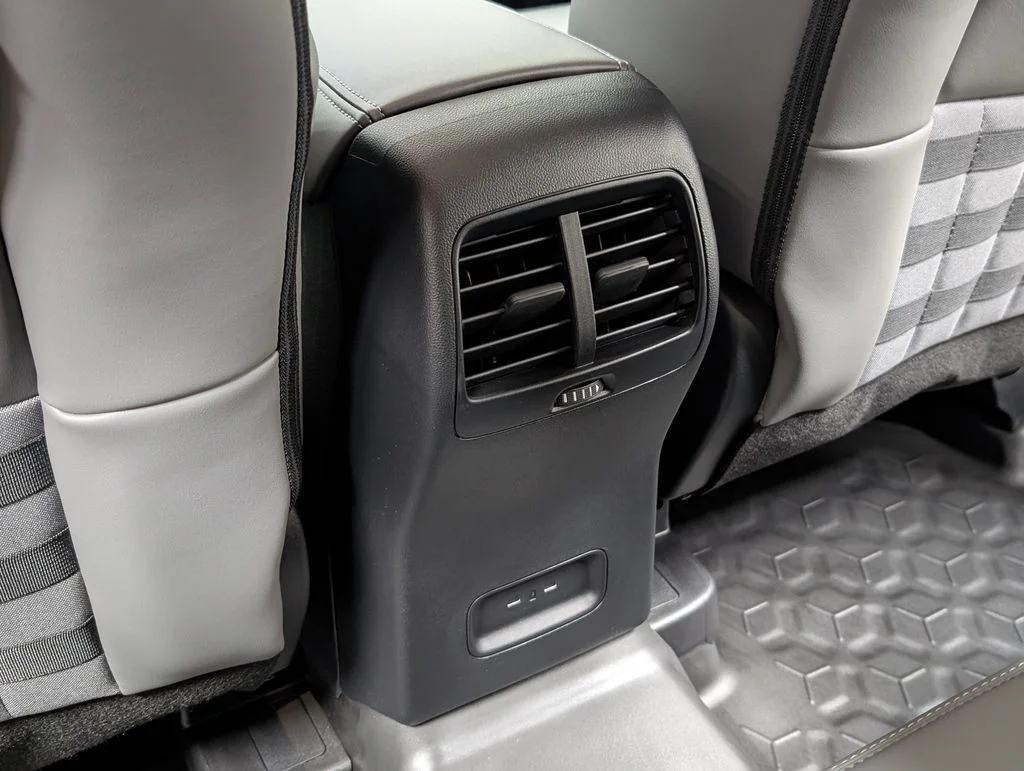 New 2026 Oxford White Ford Badlands® image 16
