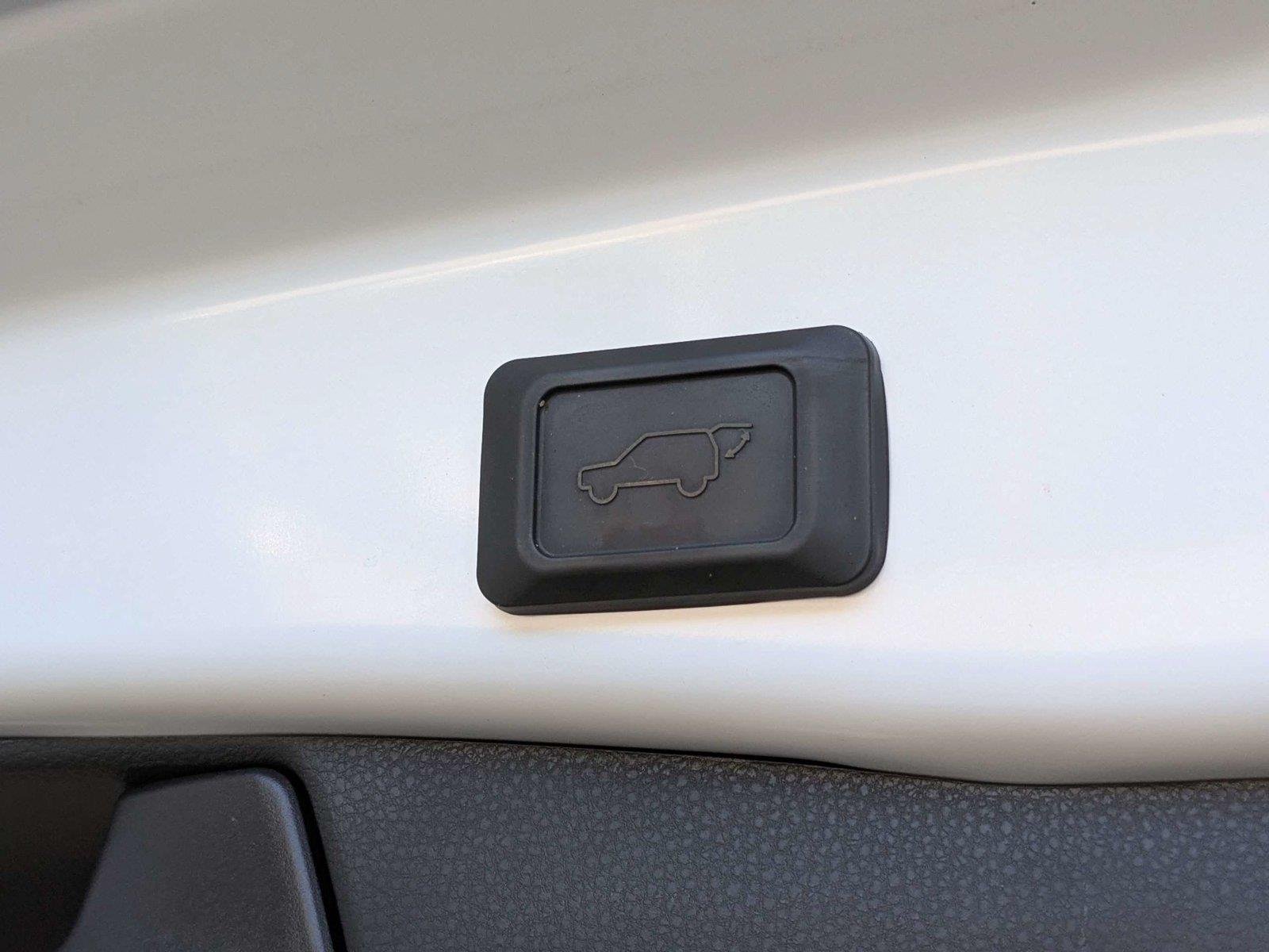Certified Used 2025 Ice Cap Toyota XLE image 10