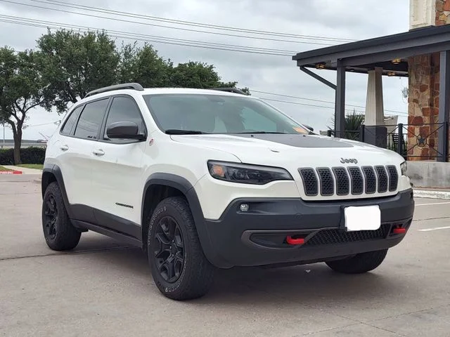 2019 Jeep Cherokee Trailhawk 4X4's photo