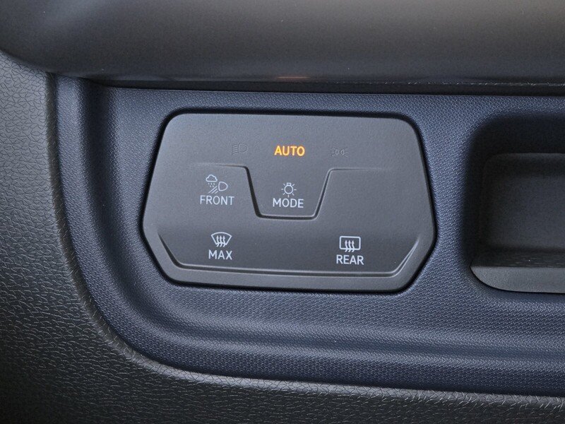 2025 Volkswagen ID. Buzz PRO S - Photo 15