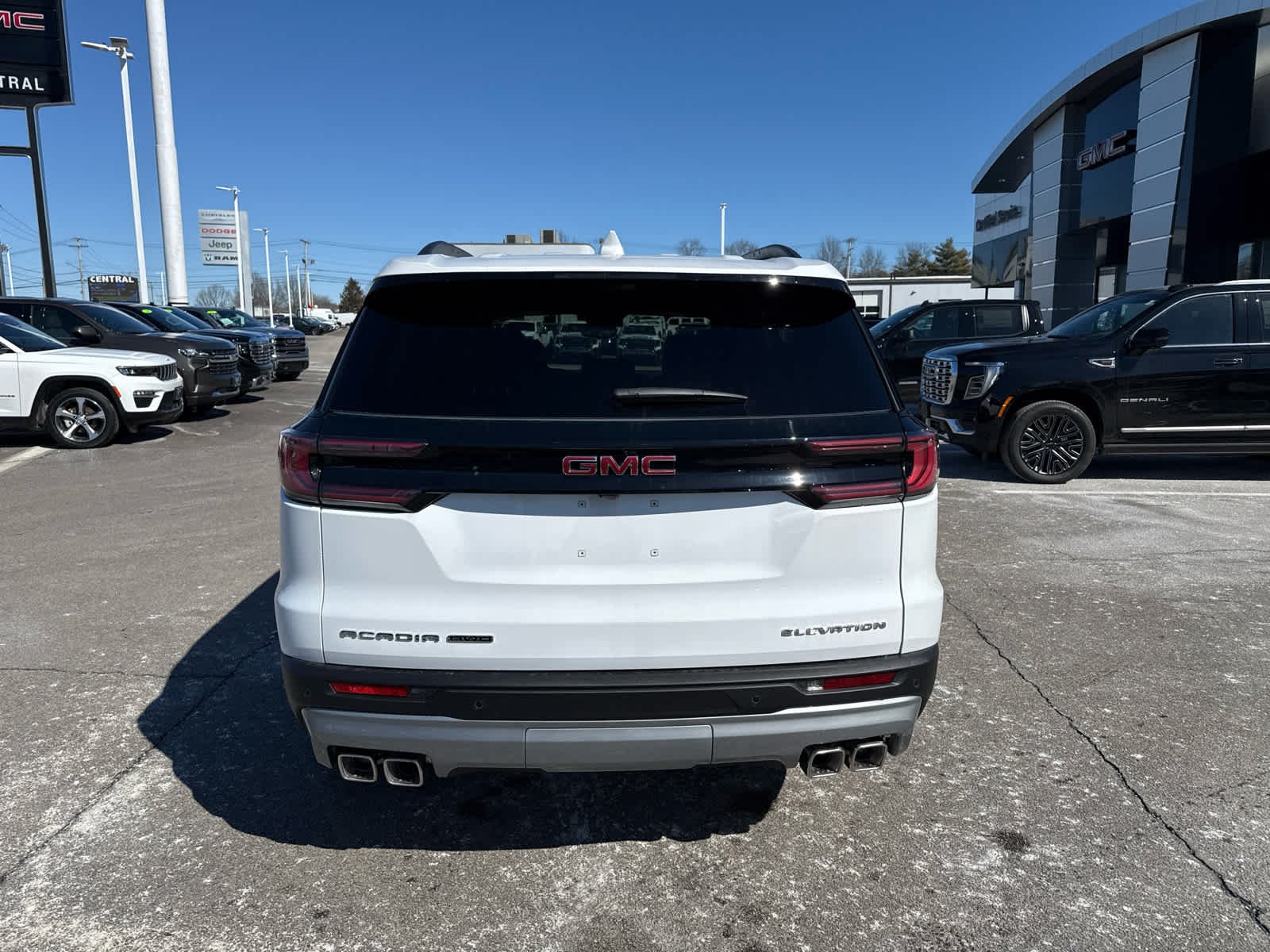2026 GMC Acadia Elevation - Photo 6