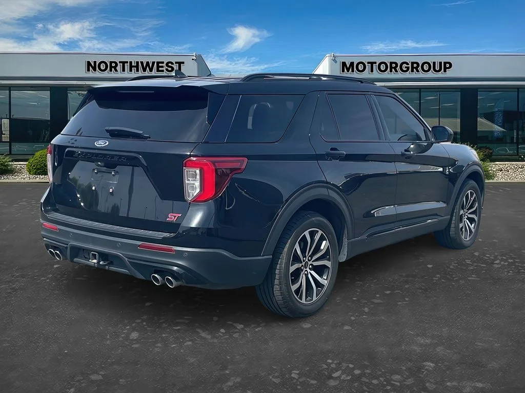 2022 Ford Explorer ST - Photo 7