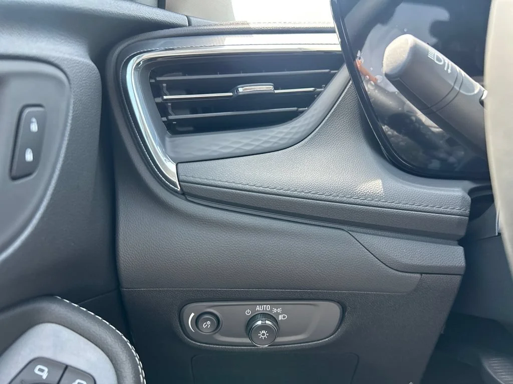 New 2026 Ceramic Buick Sport Touring image 21