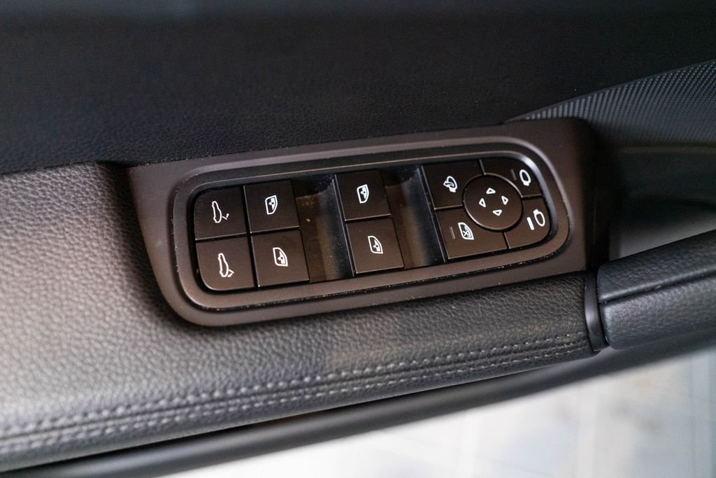 Used 2025 Grey Porsche Base image 19