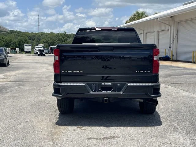 Used 2024 Black Chevrolet Custom image 6