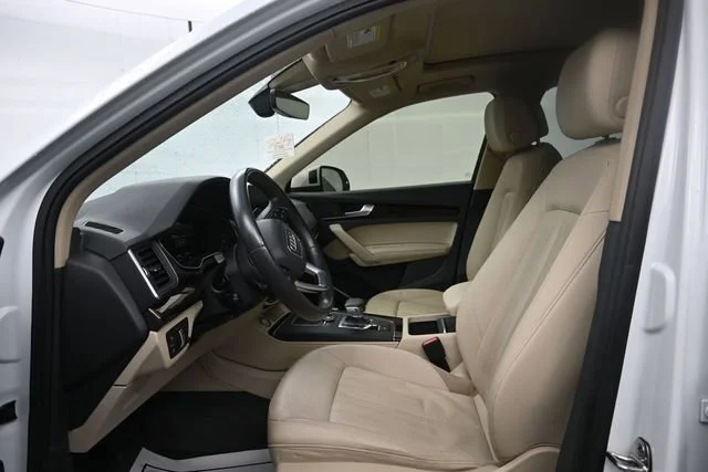 Used 2020 White Audi Premium Plus image 9