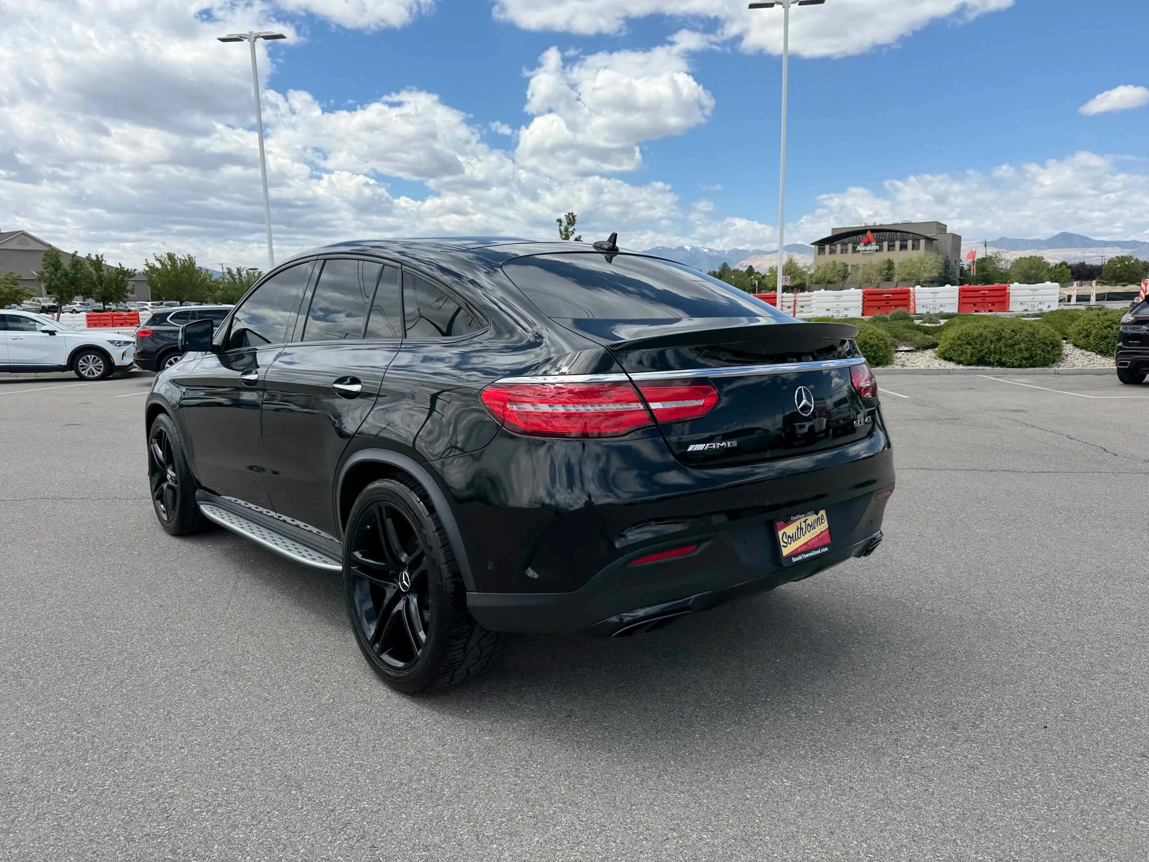 Used 2019 Black Mercedes-Benz AMG® GLE 43 image 3