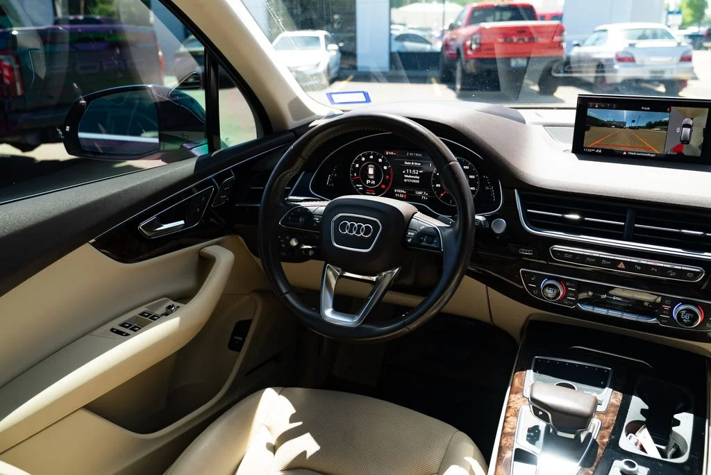 Used 2019 Black Audi 55 Prestige image 9