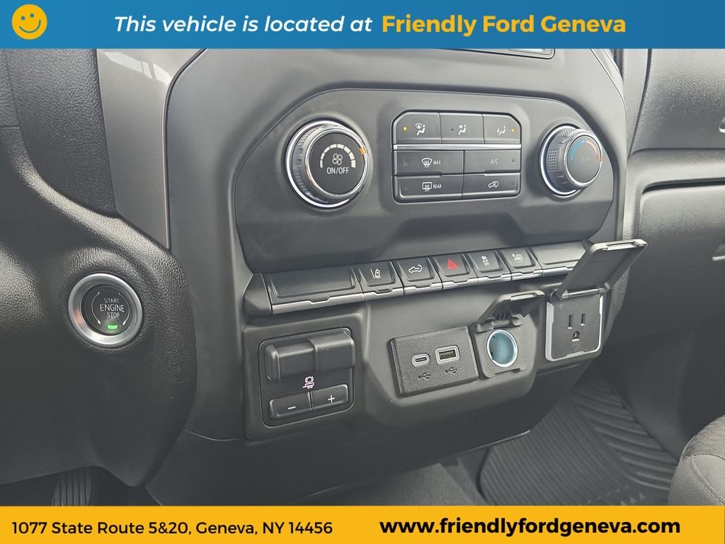 Used 2025 Gray Chevrolet Custom image 27