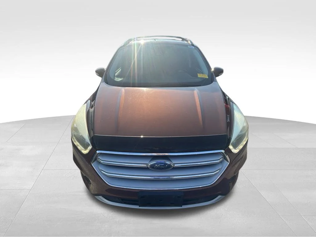 Used 2017 Red Ford Titanium image 9