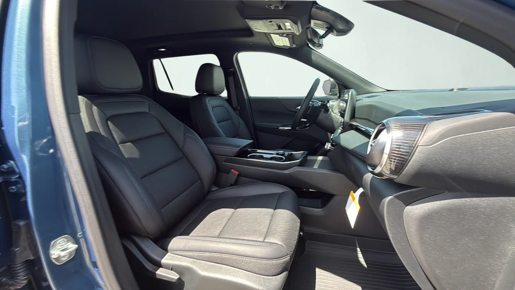 New 2027 Lakeshore Blue Metallic Chevrolet AWD LT image 42