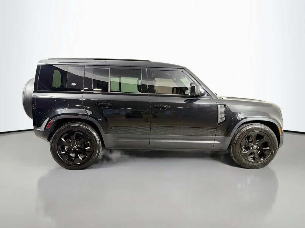Certified Used 2024 Black Land Rover S image 4