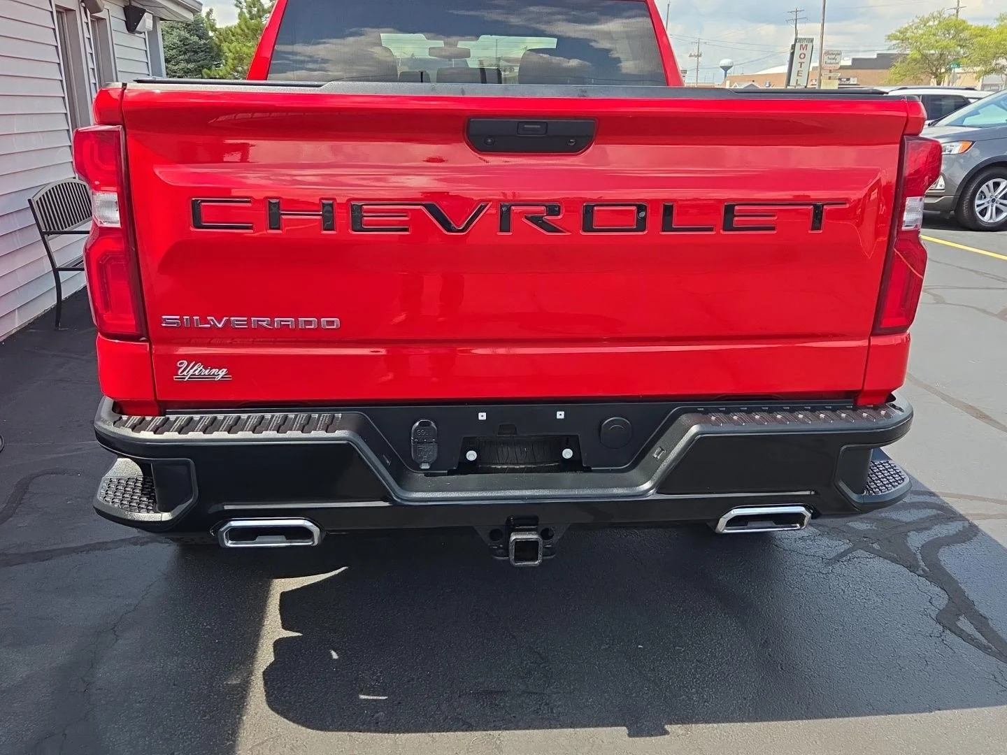 Used 2019 RED HOT Chevrolet Custom Trail Boss image 6