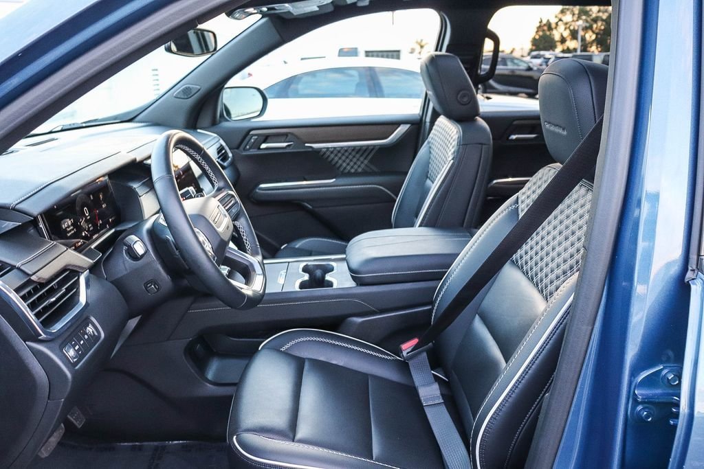 Used 2025 Downpour Metallic GMC Denali image 20