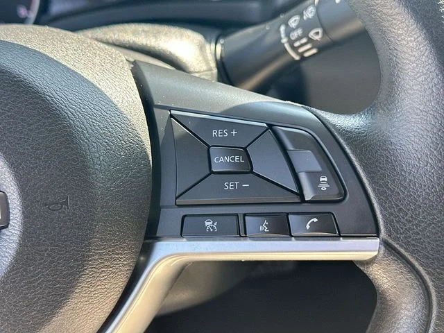 Used 2024 Red Nissan SV image 40
