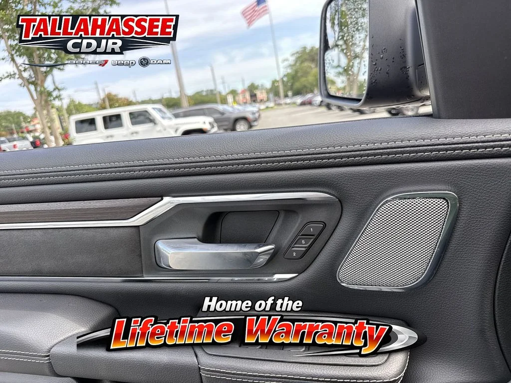 2026 RAM 1500 Laramie - Photo 14