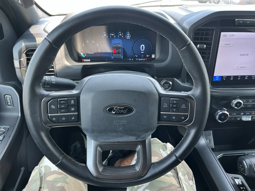Used 2024 Agate Black Metallic Ford XLT image 22