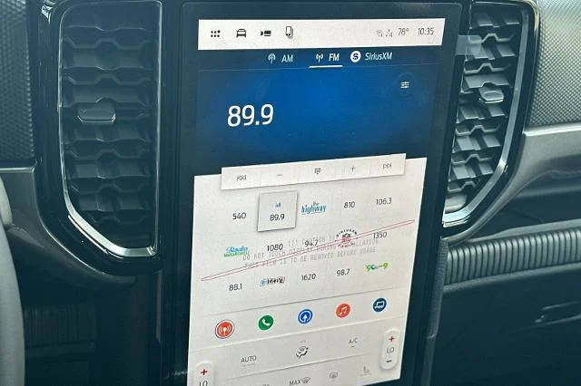 New 2026 Carbonized Gray Metallic Ford XLT image 36