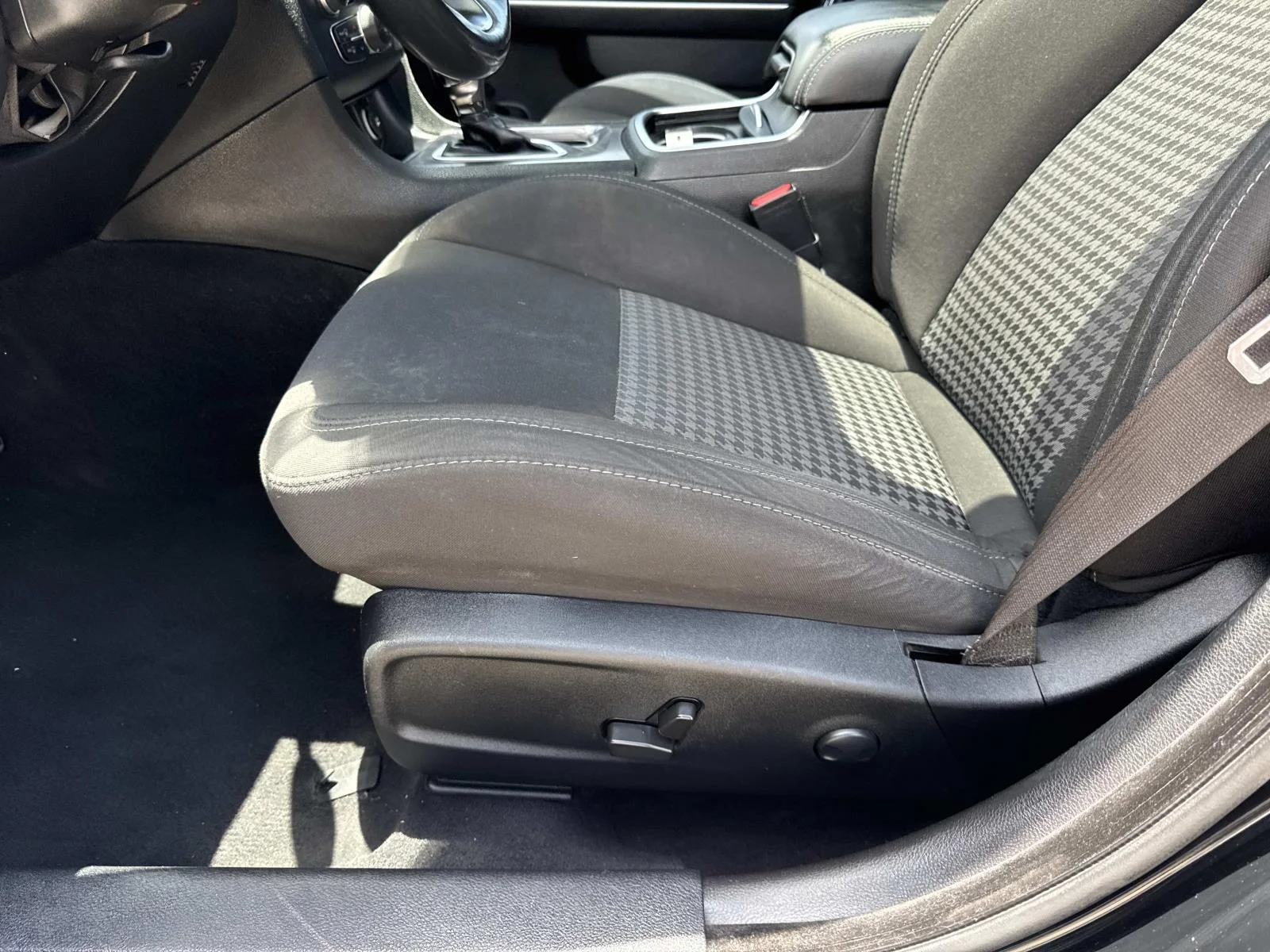 Used 2022 Pitch Black Clearcoat Dodge Scat Pack image 16