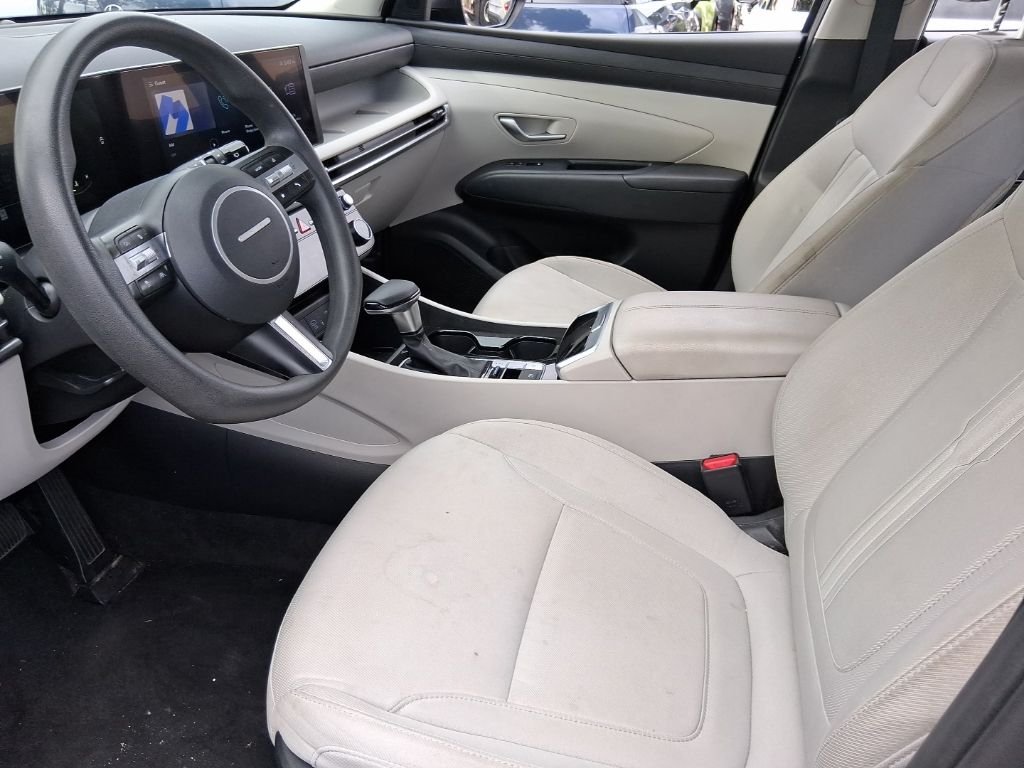 Used 2025 Gray Hyundai SEL image 9