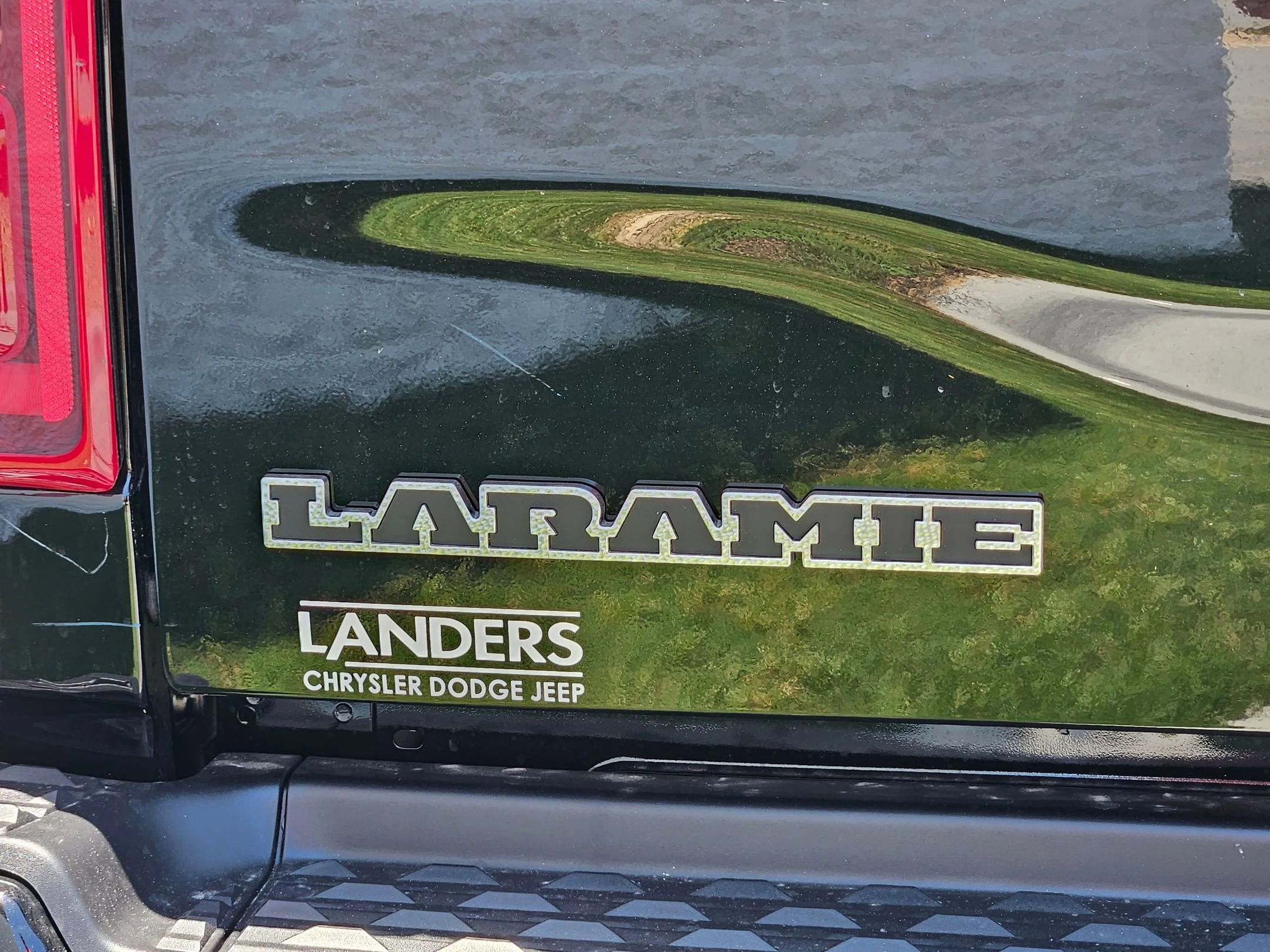 New 2026 Diamond Black Crystal Pearlcoat Ram Laramie image 26