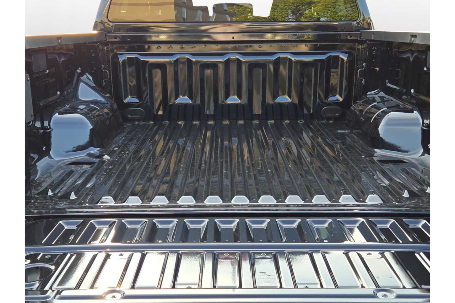 New 2026 Shadow Black Ford XLT image 20