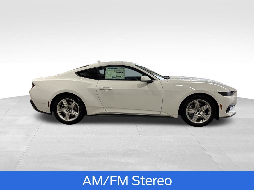 2026 Ford Mustang EcoBoost Fastback - Photo 8