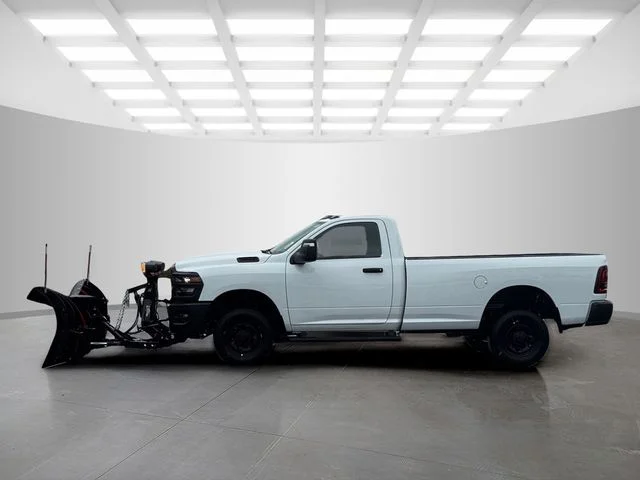 New 2026 Bright White Clear-Coat Exterior Paint RAM TRADESMAN image 4