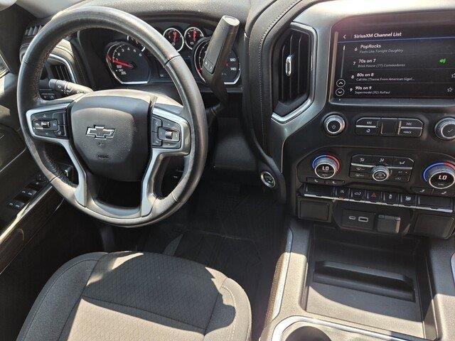 Used 2022 Northsky Blue Metallic Chevrolet RST image 31