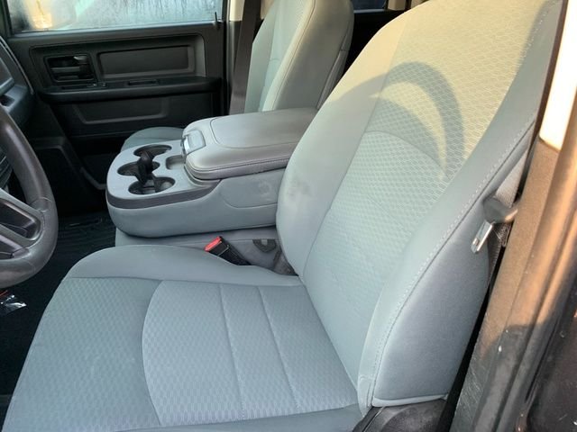 Used 2019 Gray Ram Express image 7