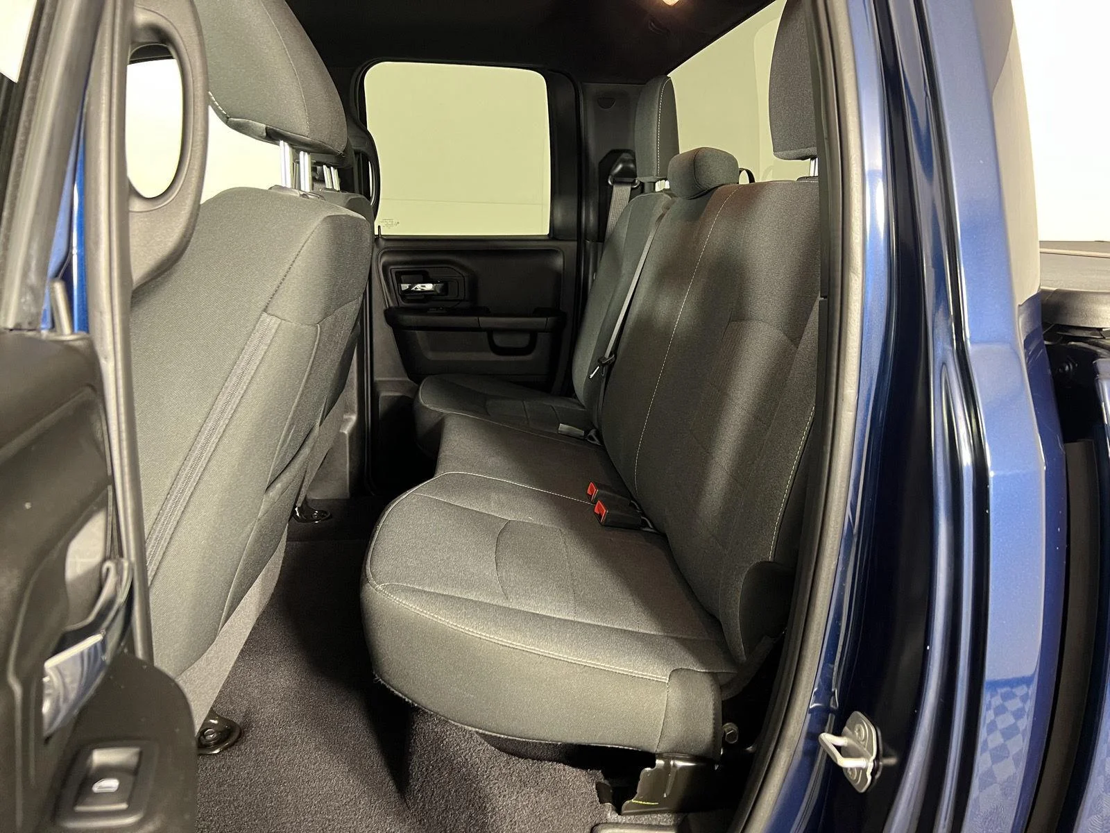 Used 2021 Patriot Blue Pearlcoat Ram Warlock image 30