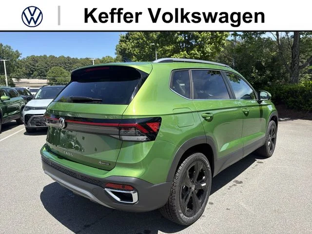 New 2026 Green Volkswagen 1.5T SEL image 5