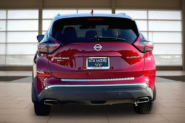 Used 2021 Red Nissan Platinum image 4