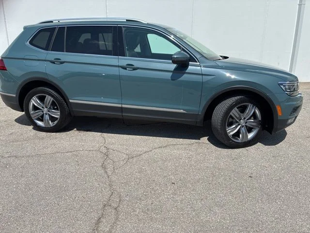 Used 2019 Volkswagen Tiguan SEL Premium with VIN 3VV4B7AX2KM094139 for sale in Kansas City