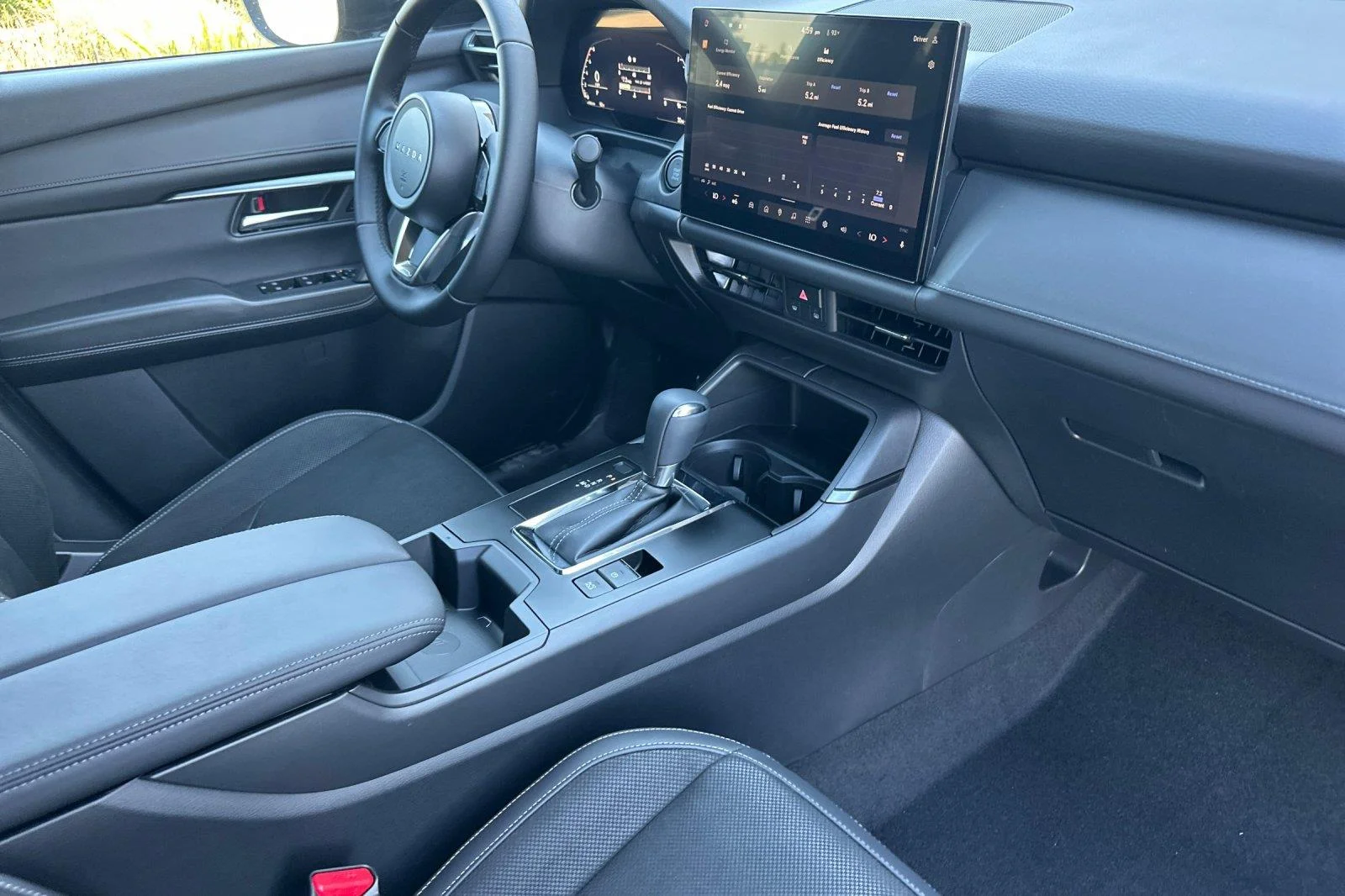 New 2026 Navy Blue Mica Mazda 2.5 S Select AWD image 17