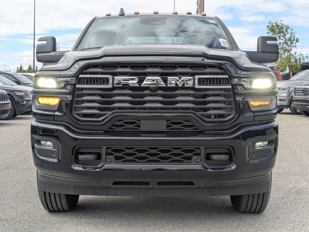 New 2026 Black RAM Big Horn - - 6.7L HO Diesel - 12 Nav - Sport App Pkg - 5th Wheel/Gooseneck Prep & More! image 3