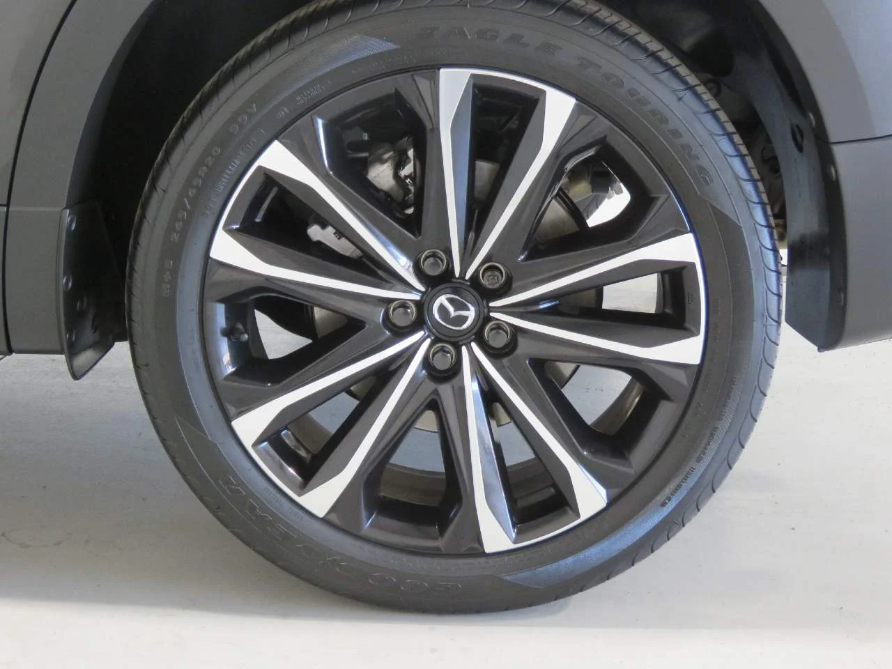 Certified Used 2025 Wind Chill Pearl Mazda 2.5 S Premium Plus image 9
