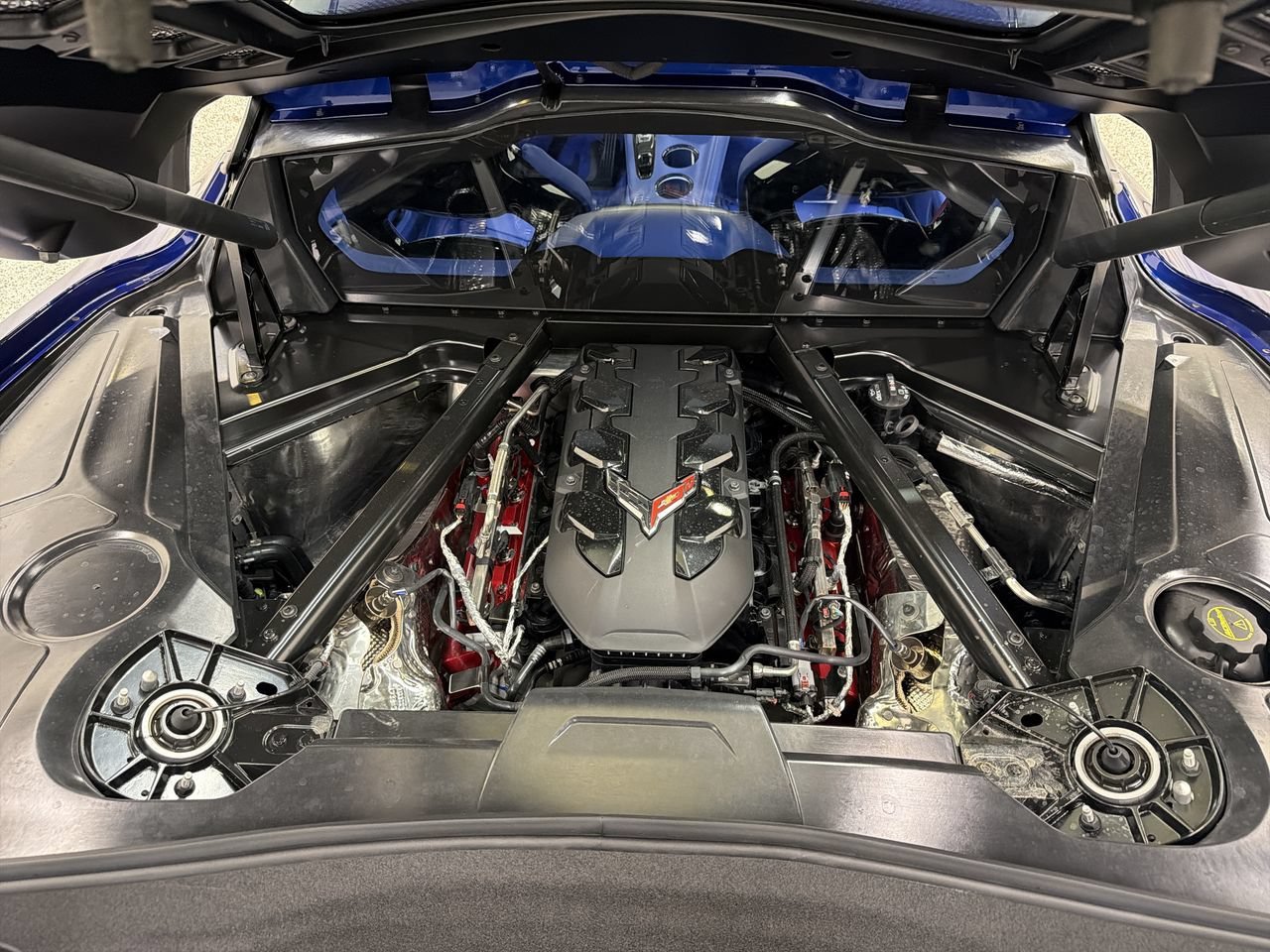 2027 Chevrolet Corvette 3LT - Photo 11