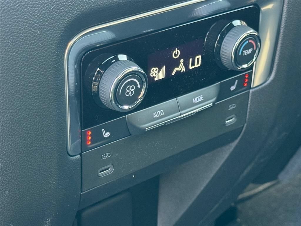 2026 Chevrolet Tahoe Premier - Photo 10