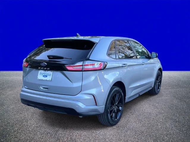 Used 2024 Silver Ford ST Line image 3