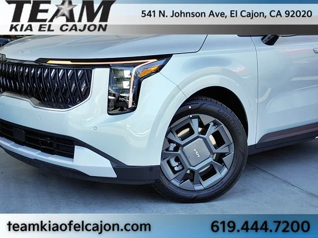 New 2026 White Kia EX image 3