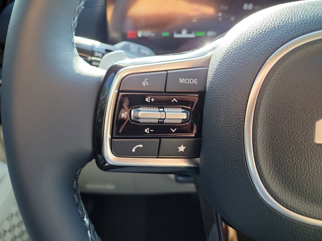 New 2026 Silver Kia SX Prestige image 27